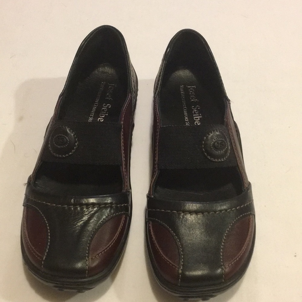 Josef Seibel Ladies Brown-Black Leather Flat Shoe - Picture 2 of 8
